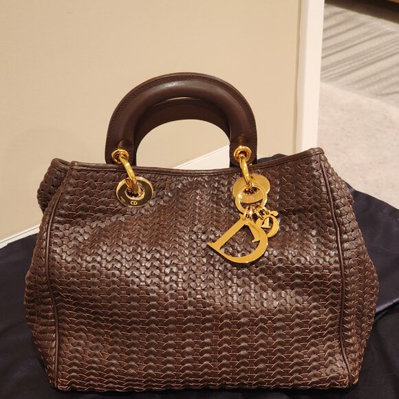 Excellent!! CHRISTIAN DIOR: Soft leather Woven “Lady Dior” bag - Picture 2 of 15